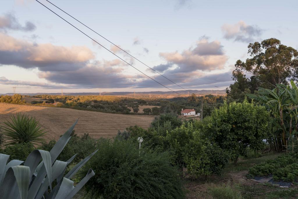 Monte Pedras Negras Landhaus